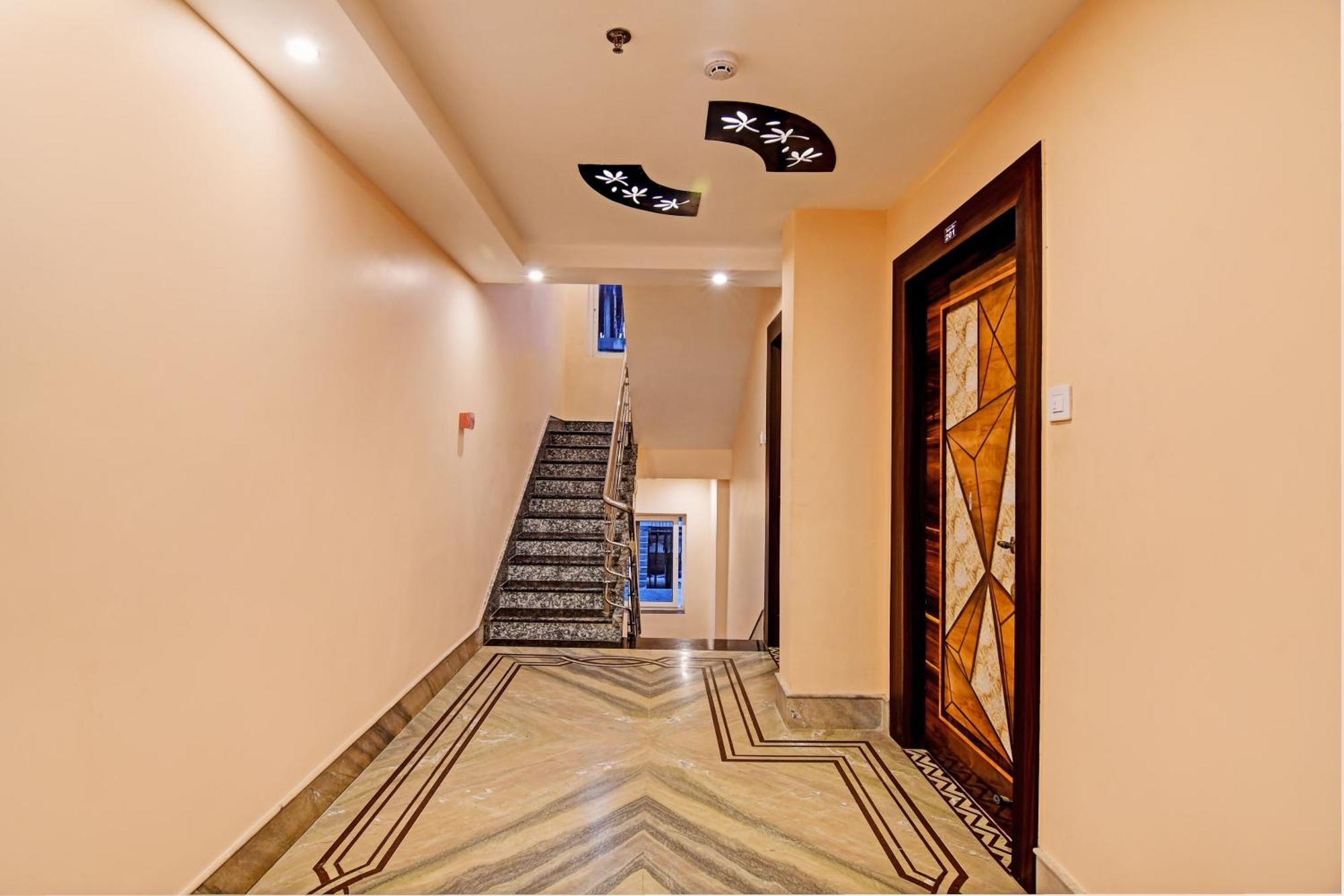Hotel Townhouse The Grand Touch & The Royal Touch Digha  Exterior foto